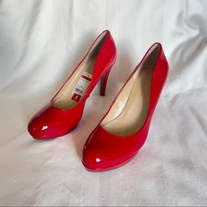 NWT Marc Fisher Red Patent Heels Size 8